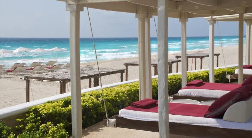 Le Meridien Cancun Resort And Spa Hotel