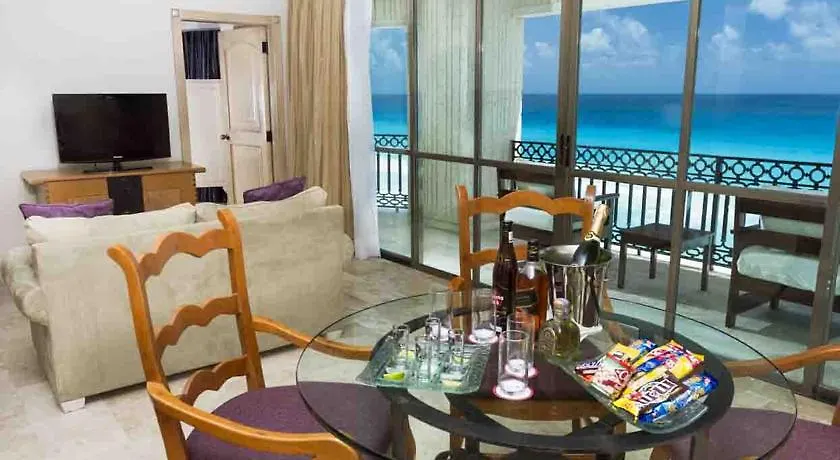 Le Meridien Cancun Resort And Spa Hotel
